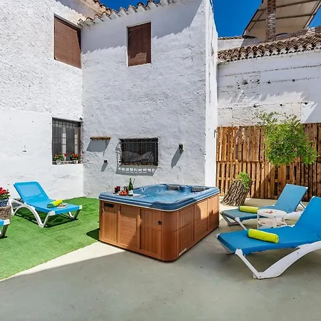 Casa Amelia Y Juan De Dios *